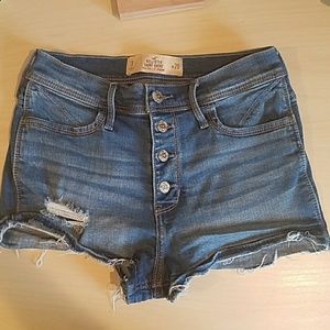 High rise Hollister shorts